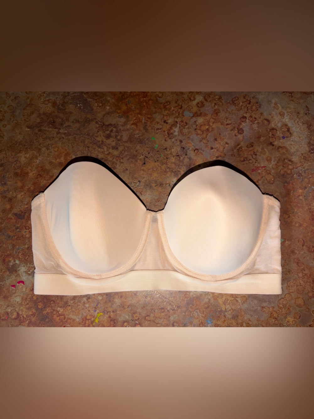 Lively - underWire Nude Strapless Bra - 36d tan mesh